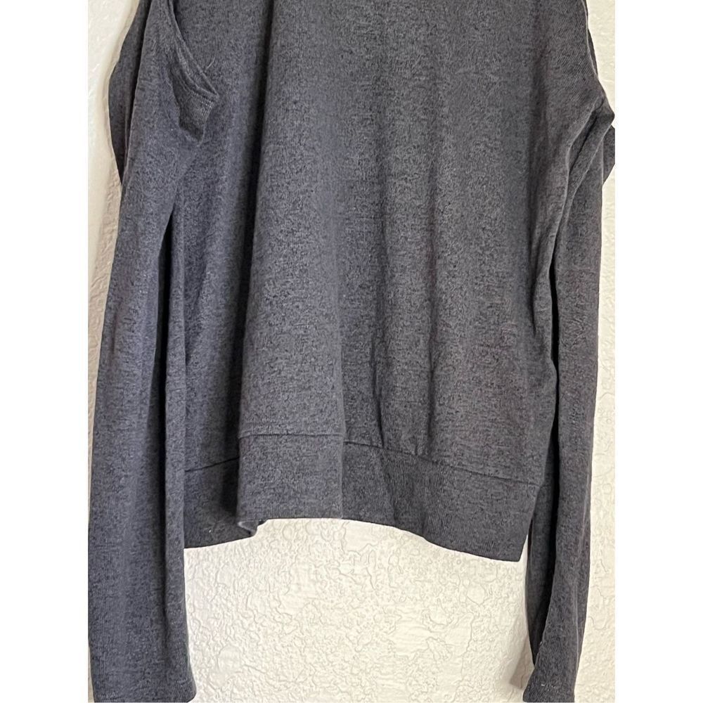Good American cold shoulder charcoal sweater 0 - Picture 4 of 5